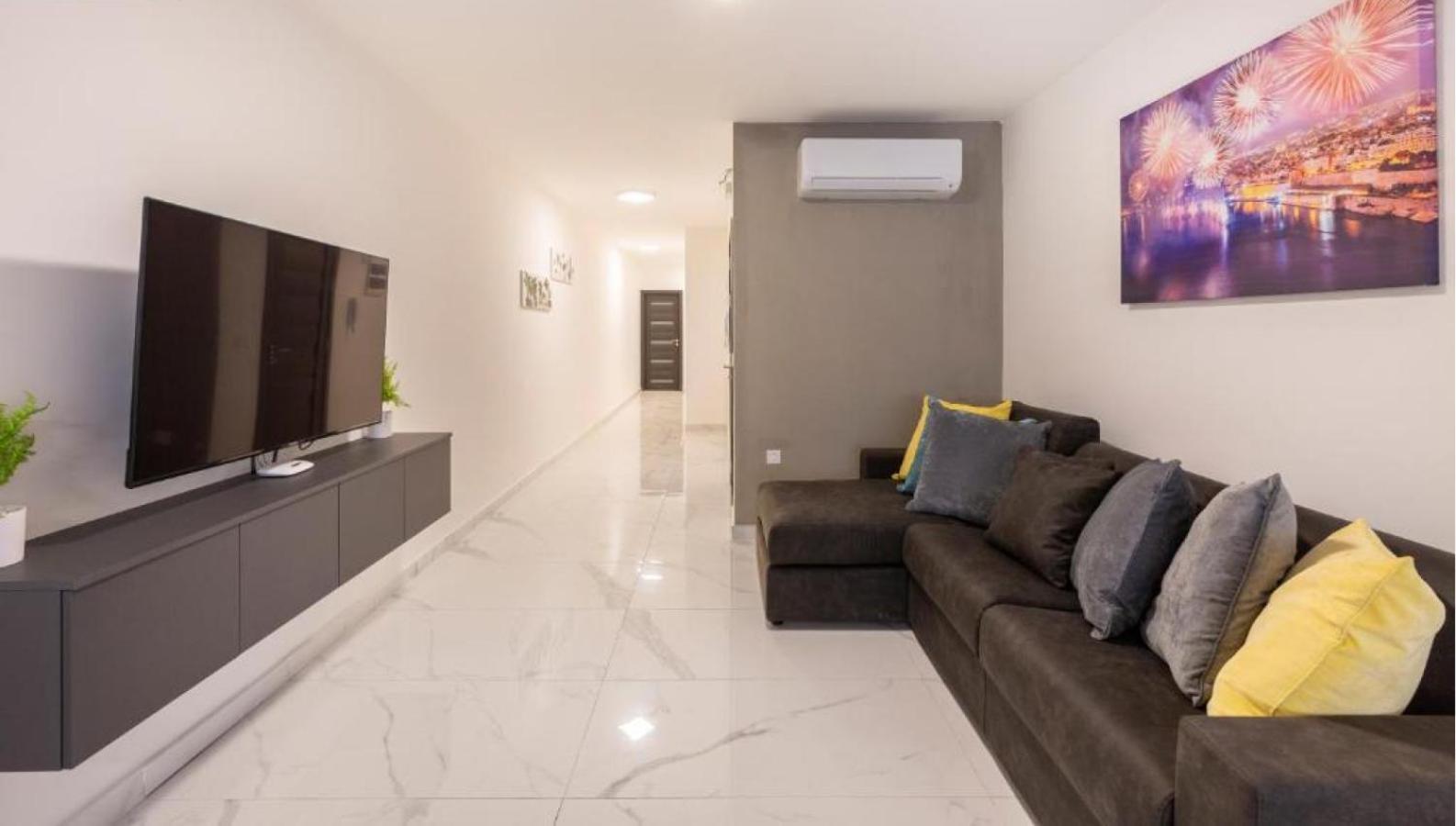Emerald Suite St. Paul's Bay Dış mekan fotoğraf