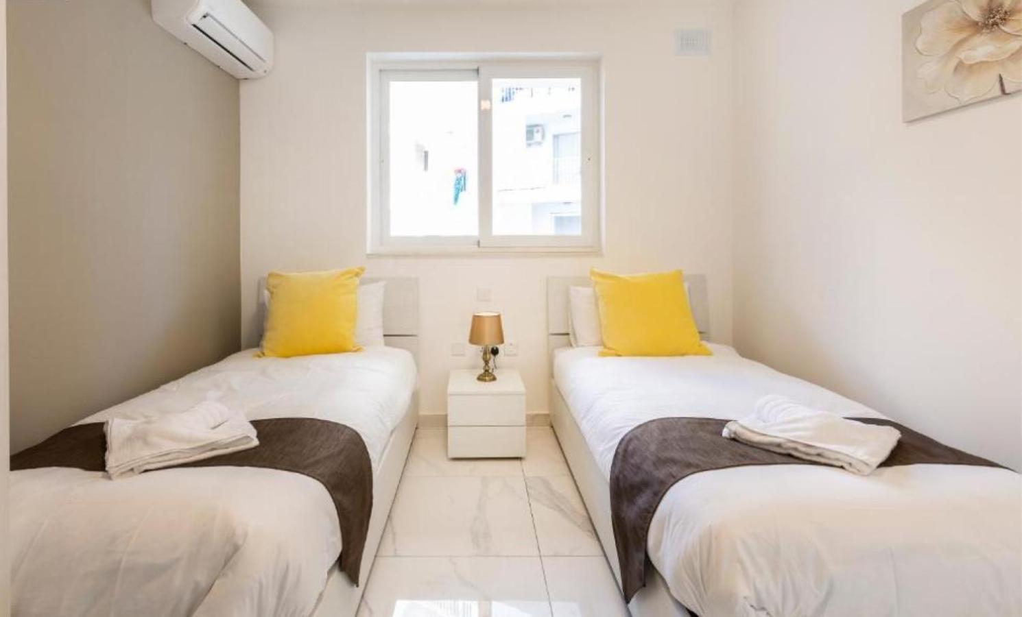 Emerald Suite St. Paul's Bay Dış mekan fotoğraf
