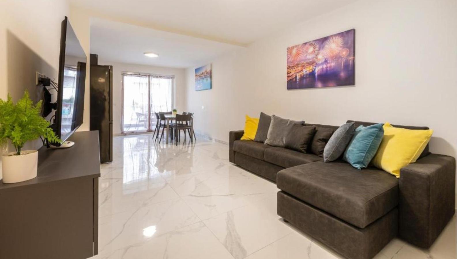 Emerald Suite St. Paul's Bay Dış mekan fotoğraf